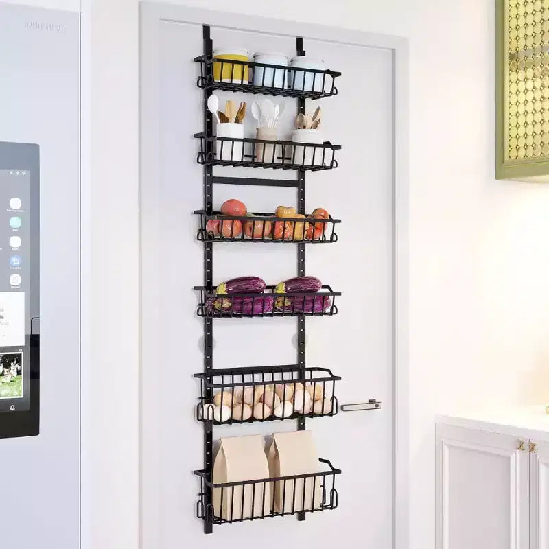 Organizer dispensa da appendere alla porta a 6 livelli per cucina, ripostiglio, bagno, scaffale portaspezie in metallo con cesto regolabile e ventose, nero
